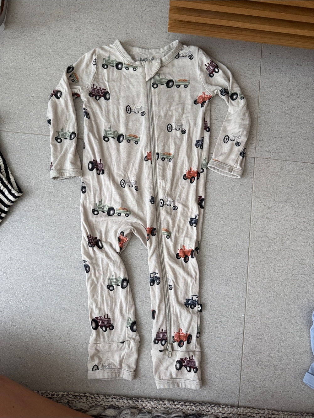 Kyte BABY Cream Tractor Print Zipper Footie Pajamas